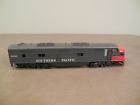 0015-002150 Ho Southern Pacific Emd Locomotive