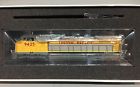 10001263 Atlas Ho Dash 8-40cw Union