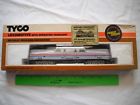 251-07 Tyco Broken Amtrak Electric Locomotive Ho Scale As Is