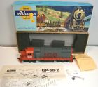 Gp38-2 4653 Athearn Ho Scale Illinois Central Gulf Dummy Diesel Locomotive Exc