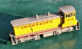 Athearn 3933 Ho Scale Sw1500 Switcher Locomotive Union Pacific #1326 New
