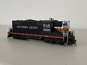 Athearn Genesis G62615 Southern Pacific Gp9 #5629 Dcc With Sound Ho-scale