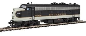 Walthers 920-49525 Ho Southern Fp7 Diesel Locomotive Standard Dc #6136 6144