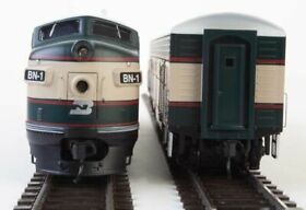 Walthers Mainline Burlington Northern Bn Executive F7a-b Dcc Sound 910-19945