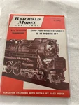 Railroad Model Craftsman Magazine January 1961 Vol. 29 No. 8 Ho Loco Athearn. Fixed Price $6.00.