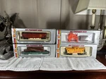 Ahm Ho Scale Burlington Northern Log Car Dump Lot Of 4 Items Box Bundle. Fixed Price $29.99.