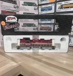 Atlas Ho RS-11 Locomotive Green Bay & Western #309 Dc 8769 New. Fixed Price $135.00.