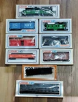 Vtg Lionel Ho Burlington Northern Diesel Locomotive #181 - Train Set & Much More. Fixed Price $48.00.
