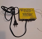 Ahm Model Railroad Hobby Transformer 70269 Power Pack Control 16.5VDC. Fixed Price $10.50.