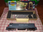 Athearn (early Blue Box) Ge U-30C(SP#7908)PWR Ho Loco, Misboxed +2BODIES. Fixed Price $37.95.