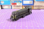 Nib Model Power 6831 Pennsylvania Locomotive Alco S-2 Good Working Condition. Fixed Price $32.00.