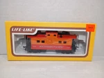 Ho Scale Life-like 8554 Caboose South Pacific #1346 Vintage 1990S Train Car. Fixed Price $9.99.
