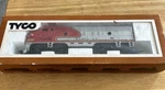 Tyco Santa Fe # 4015 Locomotive Ho Scale. Fixed Price $27.50.