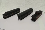 Walthers Ho Scale FA1/FB1 Both Powered Prr Dc Version 931-205/931-263. Fixed Price $99.99.