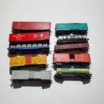 Tyco & Mantua Ho Scale Lot Of 10 Freight - Boxcars, Gondolas, No Boxes (2). Fixed Price $10.00.