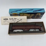 Athearn Trains Miniature Ho Pennsylvania 5752 With Box. Fixed Price $45.99.