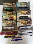 Lot Of 11 Vintage Ho Scale Model Trains Athearn Diesel Loco And Amtrak Cars,. Fixed Price $250.00.