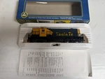 Ho Scale Ahm Santa Fe Diesel Locomotive #2654 GP18 New. Fixed Price $50.00.