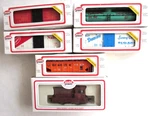 Vintage Model Power Ho Cars With 6709 Pennsy Puller Locomotive. Fixed Price $49.99.