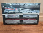 Walthers Trainline Luxury Liner Ho Amtrak Set 931-42 Nib. Fixed Price $235.95.
