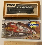 Lot 2 Texaco Ho Scale Tank Cars Athearn Trains #1501 Tyco. Fixed Price $9.00.