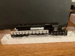 Ho Scale Intermountain Norfolk Southern SD40-2 With Dcc And Sound.. Fixed Price $160.00.