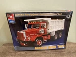 Amt Ertl 1/25 Scale Autocar Dump Truck Plastic Model Kit 38141 Nib. Fixed Price $39.99.