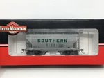 Intermountain 46524-05 Southern Railway Acf 2-BAY Covered Hopper #91521. Fixed Price $30.00.