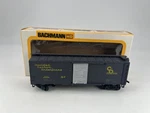 Bachmann #43100022 Ho Scale Chesapeake & Ohio 41' Box Car W/ Good. Fixed Price $7.46.