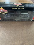 Ho Scale Intermountain Cargill 19.6K Gallon Tank #19565 New. Fixed Price $34.00.