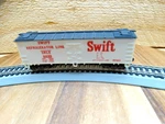 Life-like Ho Scale 33' Weighted Swift Srlx 4233 Woodside Reefer. Fixed Price $12.00.