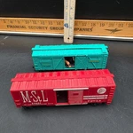 Pair Of Mantua Ho Scale #54657 & Bachmann Sant Fe #80680. Fixed Price $11.04.