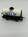 Hornby Thomas Train Oo Tidmouth Milk Tanker Usa Seller Bachmann Read. Fixed Price $25.97.