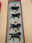 Britains British Toy Soldiers Life Guards With Officer On Cavalry Set 4 #9206. Fixed Price $33.40.