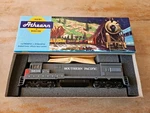 Athearn 3503 Ho Southern Pacific Sp U33C Powered Diesel Locomotive New In Box. Fixed Price $49.00.