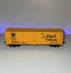 Mantua Ho 40' Plug Door Box Car - The Super Chief California S.f.r.d. #25841. Fixed Price $18.05.