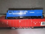 Atlas Conrail Road #8512 Ho U36C No. 6895. Fixed Price $105.00.