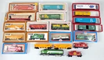 Train Set Of 21 Pieces Burlington 415 Engine And Box Cars Bachmann Ho Scale Tyco. Fixed Price $98.99.