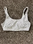 Vuori Daily Bra - Small Light Micro Mini Camo Worn Twice. Fixed Price $29.99.