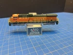 Kato Scale 176-7111 AC4400CW Bnsf #5608 Locomotive Heritage Ii Gull Wing Cab. Fixed Price $85.00.