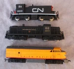 Ho Diesel Locomotives Ahm 5900 Pennsylvania 1041 Union Pacific Cn 8502 Switcher. Fixed Price $45.99.