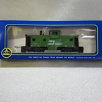 Vintage Ho Train Extended Vision Caboose, Ahn 5485 H, Burlington Northern W/ Box. Fixed Price $16.25.