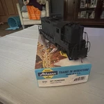 Athearn Ho Emd GP7 Powered Undecorated Dc Analog Diesel Locomotive 3151. Fixed Price $45.00.