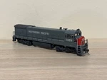 Athearn Ho Scale Southern Pacific Ge U33C #8670 Detailed Diesel Locomotive. Fixed Price $45.00.