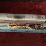 Athearn Ho 3365 P3-1 Dummy Santa Fe Car. Fixed Price $40.00.