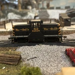 Ho Bachmann Spectrum 80015 Denver & Rgw Ge 44 Ton Switcher #42. Fixed Price $67.00.